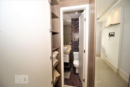Banheiro da Suíte de apartamento à venda com 2 quartos, 78m² em Jacarepaguá, Rio de Janeiro