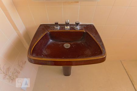 Apartamento à venda com 95m², 2 quartos e sem vagaBanheiro