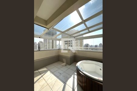 Varanda da Sala de apartamento para alugar com 3 quartos, 136m² em Chácara Inglesa, São Paulo