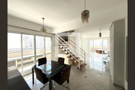 Sala de apartamento para alugar com 3 quartos, 136m² em Chácara Inglesa, São Paulo