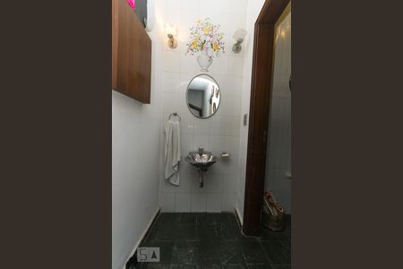 Lavabo de casa à venda com 3 quartos, 144m² em Parque Jabaquara, São Paulo
