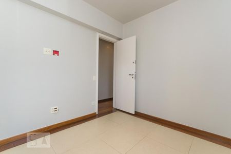Quarto 1 de apartamento à venda com 3 quartos, 240m² em Vila Clementino, São Paulo