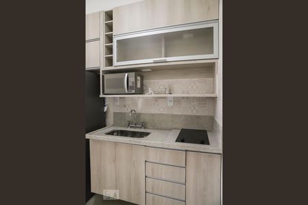 Cozinha de kitnet/studio para alugar com 1 quarto, 34m² em Consolação, São Paulo