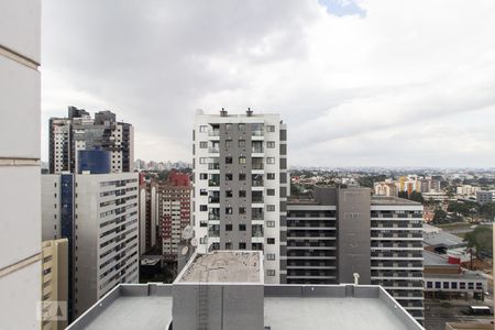 Vista Quarto 2 de apartamento para alugar com 3 quartos, 190m² em Bigorrilho, Curitiba