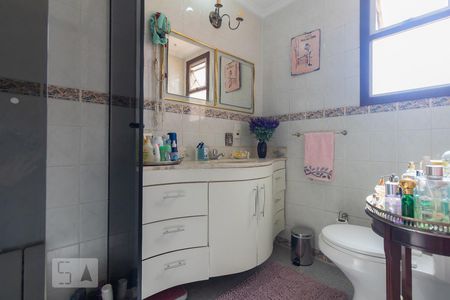 Banheiro de apartamento à venda com 2 quartos, 67m² em Nova Piraju, São Paulo