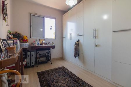 Apartamento à venda com 67m², 2 quartos e 1 vagaQuarto 2