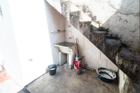 Casa à venda com 110m², 2 quartos e sem vagaQuintal