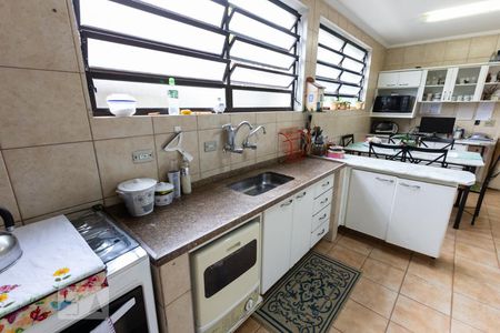 Cozinha de casa para alugar com 3 quartos, 167m² em Parque da Lapa, São Paulo