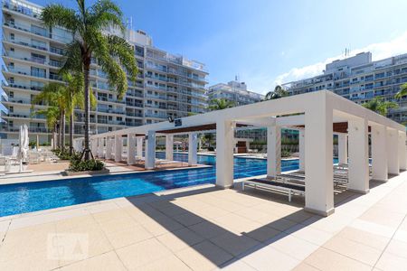 Apartamento para alugar com 160m², 3 quartos e 2 vagasÁrea comum - Piscina