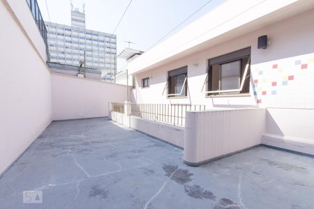 Casa para alugar com 470m², 4 quartos e 5 vagas Casa para alugar com 470m², 4 quartos e 5 vagasTerraço Superior
