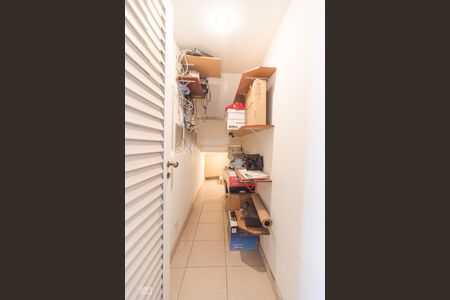 Casa para alugar com 470m², 4 quartos e 5 vagas Casa para alugar com 470m², 4 quartos e 5 vagasSala da Garagem