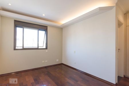 Casa para alugar com 470m², 4 quartos e 5 vagas Casa para alugar com 470m², 4 quartos e 5 vagasQuarto Suite 2