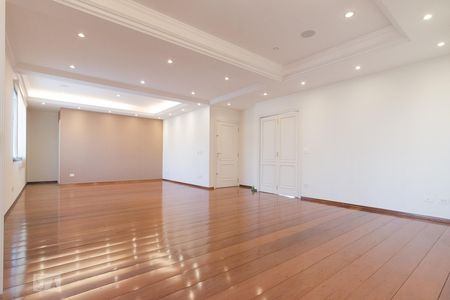 Sala de casa à venda com 4 quartos, 470m² em Perdizes, São Paulo