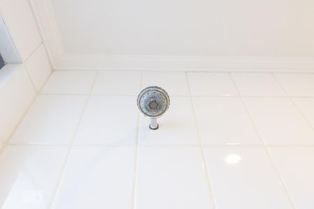 Casa para alugar com 470m², 4 quartos e 5 vagas Casa para alugar com 470m², 4 quartos e 5 vagasBanheiro da Suite 4