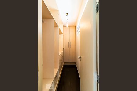 Casa à venda com 286m², 3 quartos e 2 vagas2o. Andar - Quarto 3 - Suíte/ Closet