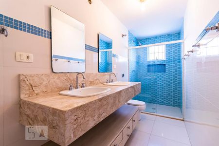 Casa à venda com 286m², 3 quartos e 2 vagas2o. Andar - Banheiro social