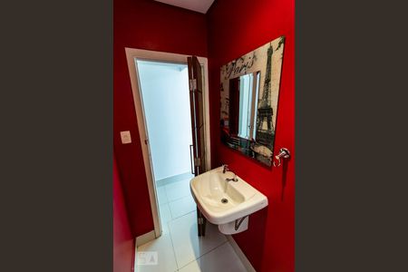 1o. Andar - Lavabo de casa à venda com 3 quartos, 286m² em Vila Mariana, São Paulo