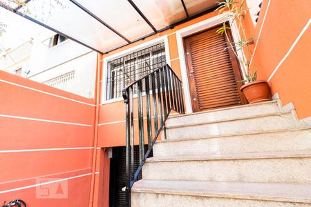 Casa à venda com 286m², 3 quartos e 2 vagasEntrada