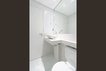 Apartamento à venda com 69m², 2 quartos e 1 vagaBanheiro social