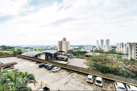 Vista de apartamento à venda com 3 quartos, 78m² em Mansões Santo Antônio, Campinas