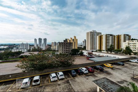 Apartamento à venda com 78m², 3 quartos e 2 vagasVista