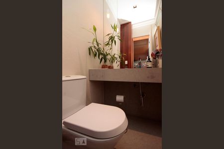 Apartamento à venda com 150m², 3 quartos e 1 vagaLavabo