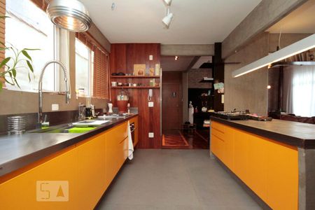 Apartamento à venda com 150m², 3 quartos e 1 vagaCozinha