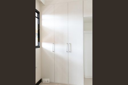 Apartamento para alugar com 48m², 2 quartos e 1 vagaQuarto 2 Armários 