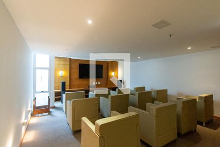 Apartamento à venda com 45m², 1 quarto e sem vagaÁrea comum - Sala de TV