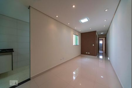 Sala de apartamento para alugar com 2 quartos, 112m² em Vila Eldízia, Santo André