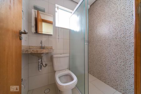 Banheiro  de apartamento para alugar com 2 quartos, 112m² em Vila Eldízia, Santo André