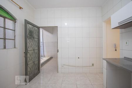 Casa de condomínio à venda com 182m², 4 quartos e 1 vaga Casa de condomínio à venda com 182m², 4 quartos e 1 vagaBanheiro