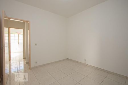 Casa de condomínio à venda com 182m², 4 quartos e 1 vaga Casa de condomínio à venda com 182m², 4 quartos e 1 vagaQuarto 4