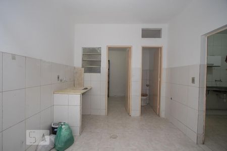 Casa de condomínio à venda com 182m², 4 quartos e 1 vaga Casa de condomínio à venda com 182m², 4 quartos e 1 vagaÁrea de serviço