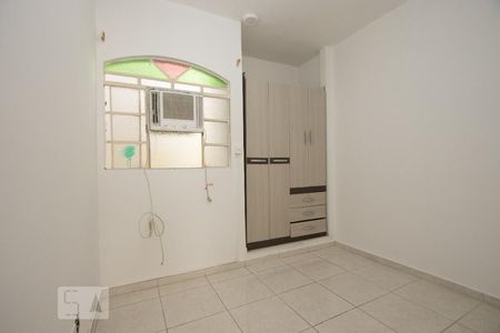 Casa de condomínio à venda com 182m², 4 quartos e 1 vaga Casa de condomínio à venda com 182m², 4 quartos e 1 vagaQuarto 3