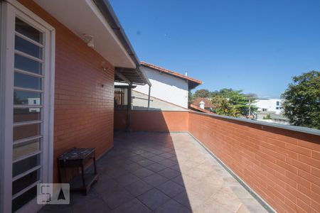 Casa de condomínio à venda com 182m², 4 quartos e 1 vaga Casa de condomínio à venda com 182m², 4 quartos e 1 vagaCobertura
