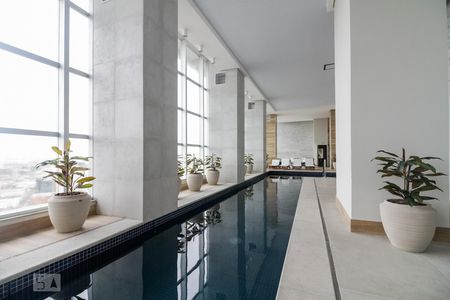 Studio à venda com 32m², 1 quarto e 1 vagaPiscina