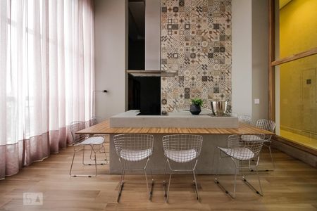 Studio à venda com 32m², 1 quarto e 1 vagaSalão de Festas