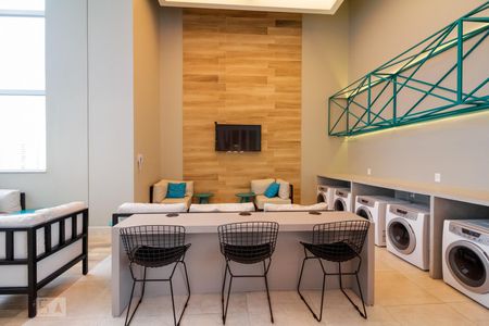 Studio à venda com 32m², 1 quarto e 1 vagaLavanderia