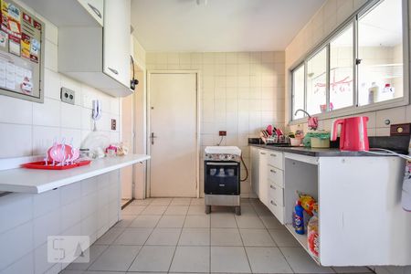 Apartamento para alugar com 140m², 3 quartos e 2 vagasCozinha