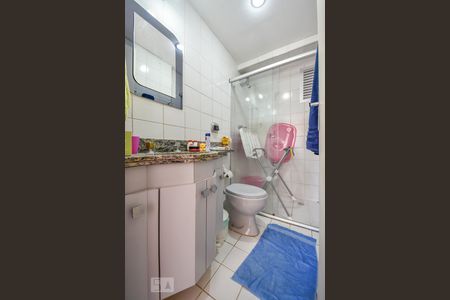 Apartamento para alugar com 140m², 3 quartos e 2 vagasBanheiro