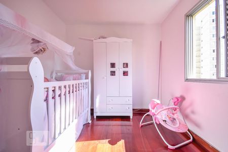 Apartamento para alugar com 140m², 3 quartos e 2 vagasQuarto 2