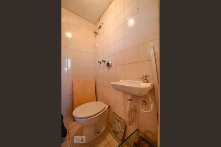 Apartamento para alugar com 140m², 3 quartos e 2 vagasBanheiro de Serviço