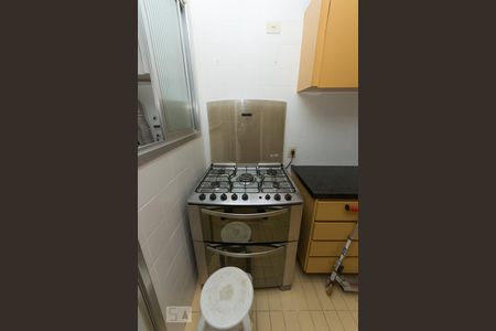 Apartamento à venda com 59m², 2 quartos e 1 vagaDetalhe da cozinha