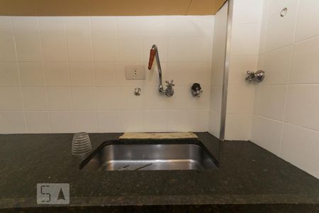 Apartamento à venda com 59m², 2 quartos e 1 vagaDetalhe da cozinha