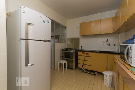 Apartamento à venda com 59m², 2 quartos e 1 vagaCozinha