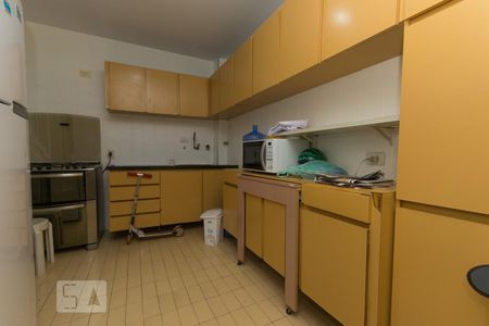 Apartamento à venda com 59m², 2 quartos e 1 vagaCozinha