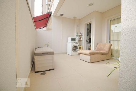 Apartamento para alugar com 117m², 3 quartos e 2 vagas Apartamento para alugar com 117m², 3 quartos e 2 vagasVaranda