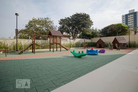 Apartamento para alugar com 117m², 3 quartos e 2 vagas Apartamento para alugar com 117m², 3 quartos e 2 vagasÁrea Comum - Playground