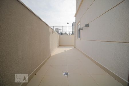 Apartamento para alugar com 117m², 3 quartos e 2 vagas Apartamento para alugar com 117m², 3 quartos e 2 vagasVaranda